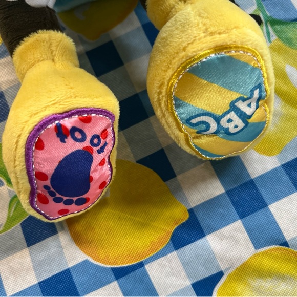 Disney HOOYAY Head Start Minnie Mouse Talking/Singing Plush Tested Sounds Great - Picture 10 of 12